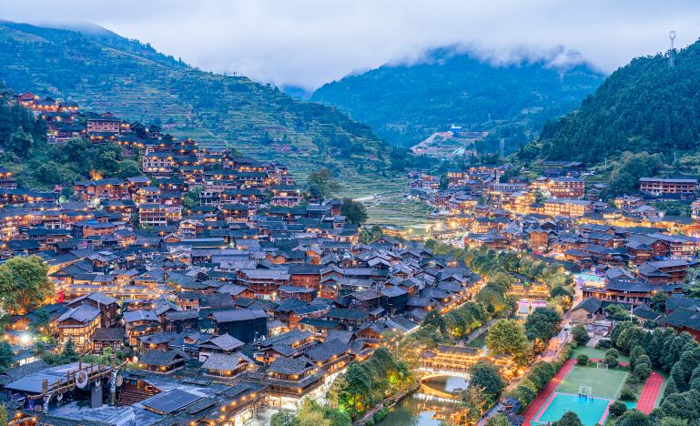 Guiyang + Huangguoshu + Fanjing Mountain + Xijiang Qianhu Miao Village + Libo + Zhenyuan Ancient Town 6-Day 5-Night Trip (22)