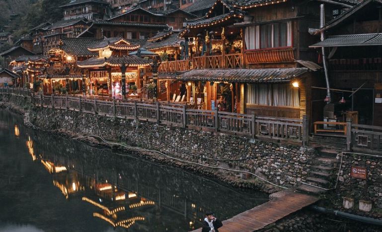 Guiyang + Huangguoshu + Fanjing Mountain + Xijiang Qianhu Miao Village + Libo + Zhenyuan Ancient Town 6-Day 5-Night Trip (28)