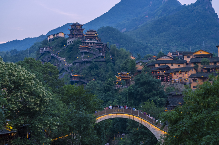 Jiangxi Wangxian Valley + Wuyuan Huangling + Jingdezhen + Sanqingshan 5-Day 4-Night Trip (16)