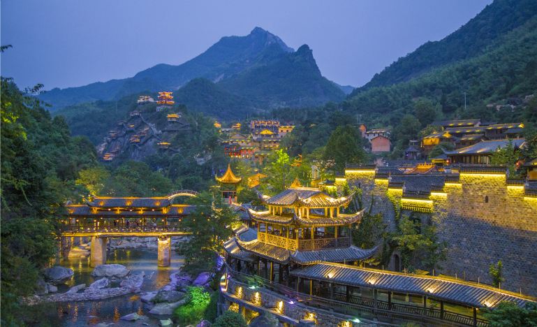 Jiangxi Wangxian Valley + Wuyuan Huangling + Jingdezhen + Sanqingshan 5-Day 4-Night Trip (19)