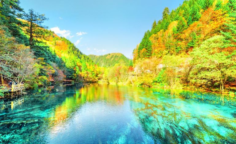 Jiuzhaigou + Dujiangyan + Four Girls Mountain + Sanxingdui Museum + Chengdu Research Base of Giant Panda Breeding 7-Day 6-Night Trip (9)