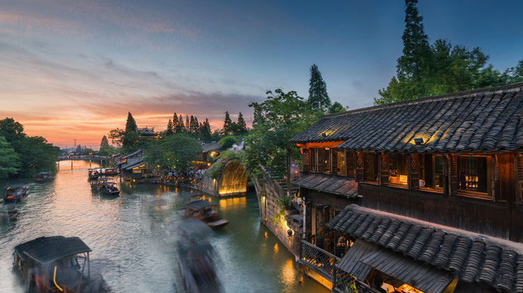 Nanjing + Yangzhou + Wuxi + Suzhou + Hangzhou + Wuzhen + Shanghai 5-Day 4-Night Trip (1)