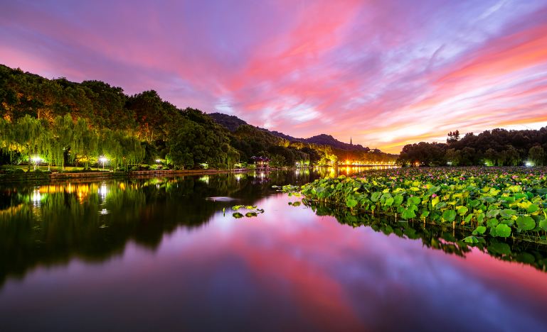 Nanjing + Yangzhou + Wuxi + Suzhou + Hangzhou + Wuzhen + Shanghai 5-Day 4-Night Trip (52)