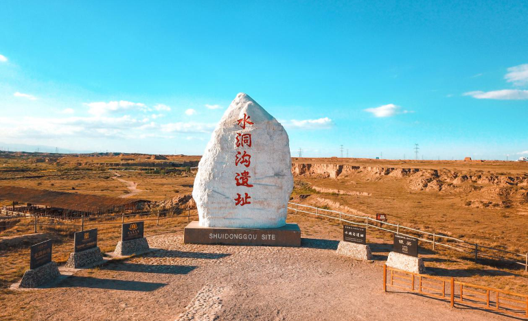 Ningxia Yinchuan Zhenbeibao Western Movie Town + Zhongwei Sha Potou + Route 66 6-Day 5-Night Trip (1)