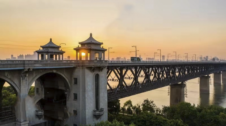 Yichang + Three Gorges Dam + Three Gorges Folklife Area + Wuhan + Yellow Crane Tower 5-Day 4-Night Trip (1)